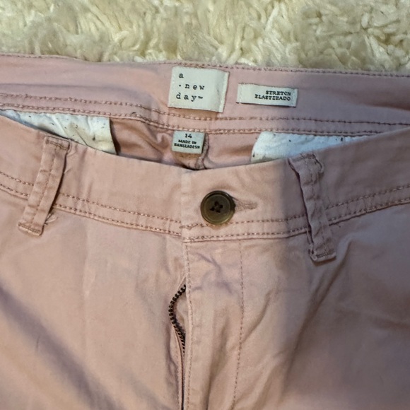 Universal Thread pink bootcut pant - Picture 3 of 3